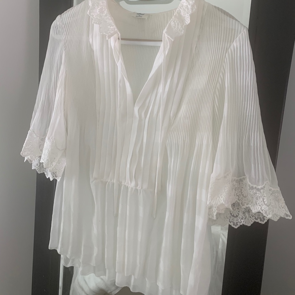 Aritzia Blouse